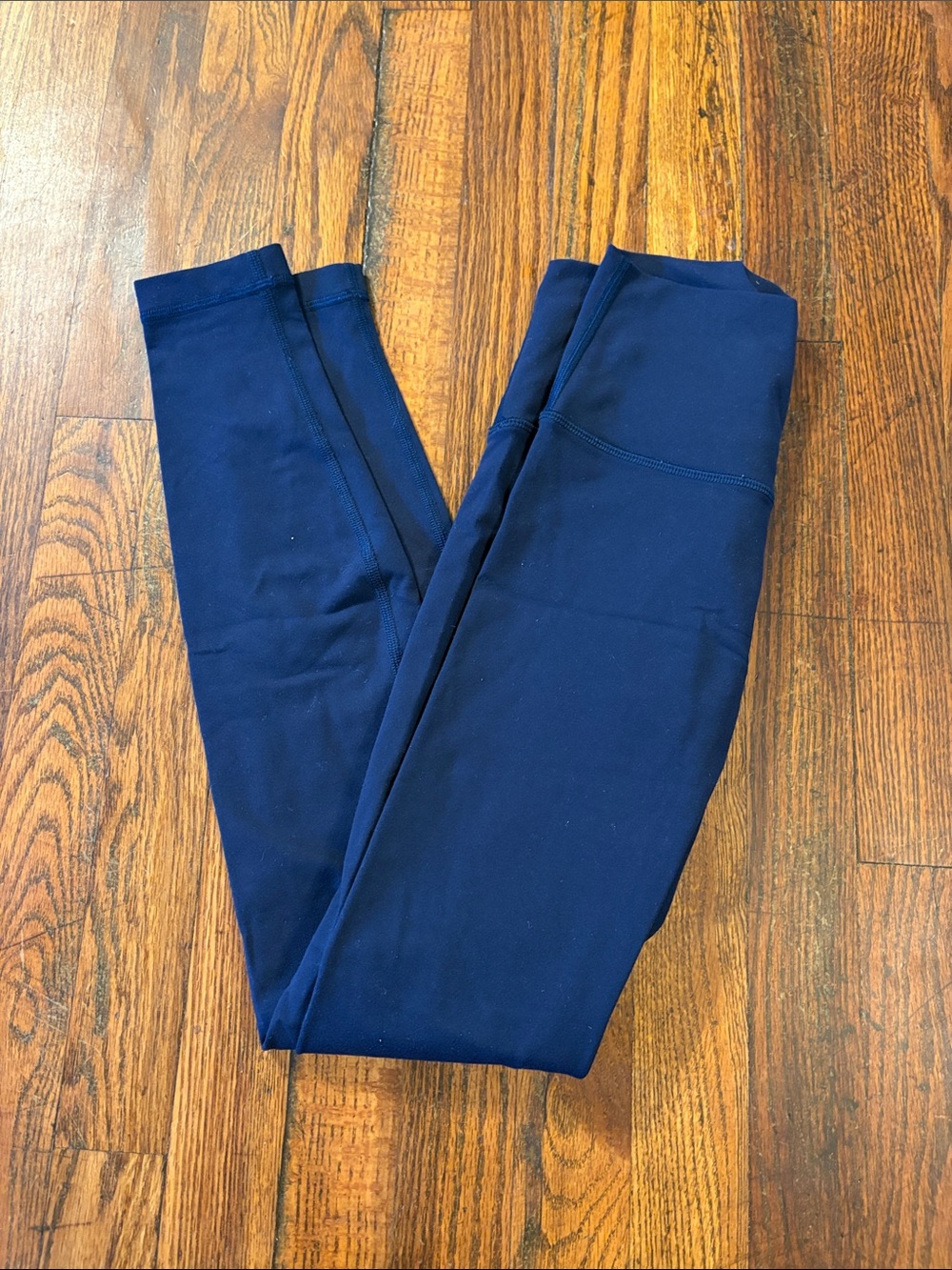 🎉Lululemon athletica Deep Navy Leggings!